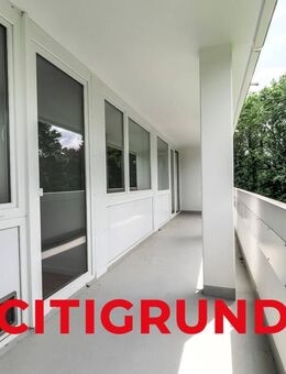 Unterhaching - Modernde 3-Zimmer-Wohnung mit sonniger Westloggia - Erstbezug nach Sanierung - Unterhaching