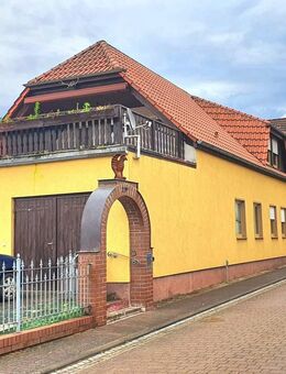 Einfamilienhaus mit Nebengebäude in Lindow - Lindow (Mark)