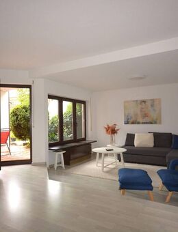 4 Zimmer im Mediteranen Stil mit Terrasse und Einzelgarage - Holzgerlingen
