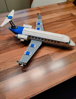 LEGO CITY: Passagierflugzeug (3181) - Willich Zentrum