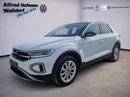 VW T-Roc, 2.0 TDI Style, Jahr 2023 - Walldorf (Baden-Württemberg)