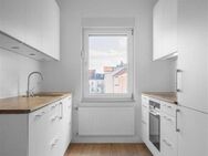 lichtdurchflutete 2 Zimmerwohnung mit Einbauküche in Leipzig Eutritzsch - Leipzig