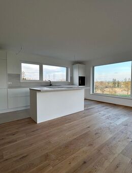 Licht-durchflutete 3,5-Zimmerwohnung mit Südbalkon! Wohnung Nr. 4 im 1. OG - Bad Wimpfen