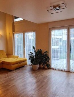 Exklusives Townhouse in Düsseldorf-Nähe - Südgarten, Dachterrasse & TG-Direktzugang - Ratingen