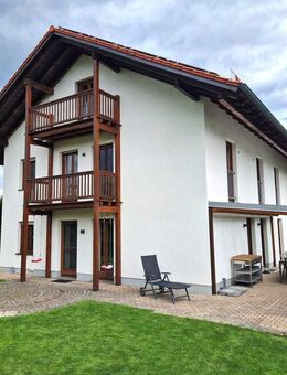 *Liebevoll modernisiert* Vielseitig nutzbares Einfamilienhaus mit Einliegerwohnung & TOP Ausstattung - Tann