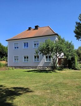 Die besondere Immobilie in Köfering ehemaliges Pfarrhaus - renoviert - Köfering