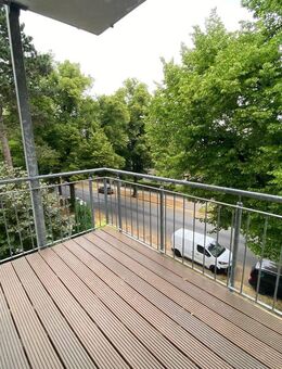 * Moderne, helle und ruhig gelegene Wohnung im Dresdner Süden * - Dresden