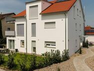 Hochwertige 3-Zimmerwohnung mit Garten in Höchberg - Höchberg