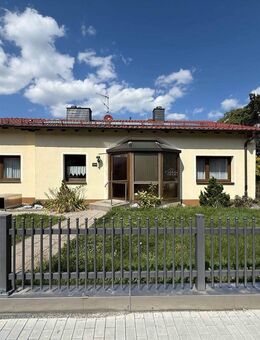 Zweifamilienhaus in ruhiger Lage mit Taunusblick - Wehrheim