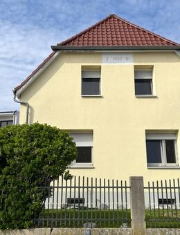 Teilsaniertes Haus mit Baufenster für Neubau und Garten - Viernheim