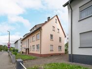 Tolles Anlagepaket auf Rieten/Sauerwasen: 3 Zimmer Dachgeschoß-Butze in schickem Design mit Ertrag - Villingen-Schwenningen