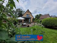 Sehr schönes, gepflegtes Einfamilienhaus in Bad Bodenteich mit Garage - Bad Bodenteich