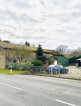 Sanierungsbedürftiger Resthof für Visionäre in der Tensfelder Au - Damsdorf