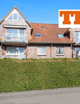 TT bietet an: Großzügige Eigentumswohnung mit ausgebautem Dachstudio und Garage - in angenehmer Lage von Wilhelmshaven-Fedderwardergroden! - Wilhelmshaven