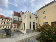 Altenburg* City Center*helle 2 Raum-Whg. mit Balkon* Wannenbad* sep. Küche - Altenburg