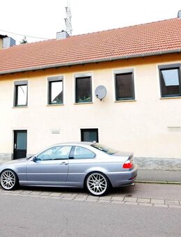 Saniertes Einfamilienhaus mit großem Garten in Altenkessel - Saarbrücken