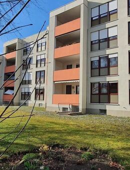Preis reduziert !! - 3,5-Zi. mit Balkon im Grünen fast im Herzen von Bad Windsheim - Bad Windsheim