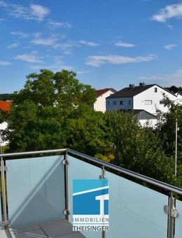 Neue und moderne, kleine 3 Zimmer Wohnung mit hochwertiger Einbauküche in Pörnbach - Pörnbach