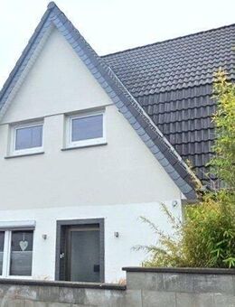 0 % Käuferprovision! Reihenendhaus mit Einliegerwohnung in zentrumsnaher Sackgassenlage! - Delmenhorst