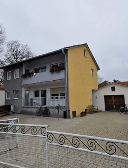 Saniertes MFH mit 3 Wohnungen im Zentrum - Neustadt (Donau)