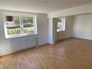 NEU *** SEHR GROßE UND HELLE 1-ZIMMER-SOUTERRAIN-WOHNUNG MIT EIGENER TERRASSE *** - Winkelhaid