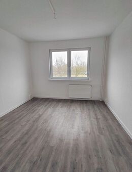 Moderne 3-Zimmer-Wohnung mit Balkon in Schwerin - Schwerin