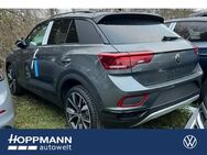 VW T-Roc, 1.5 TSI Style 150, Jahr 2022 - Herborn (Hessen)