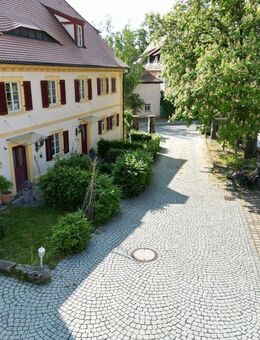 Traumhafte Doppelhaushälfte mit Garten Nähe Bamberg zu verkaufen! - Stegaurach