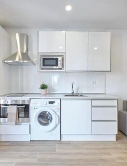 Wohnung im Zentrum Stuttgart ,2 zimmer - Stuttgart