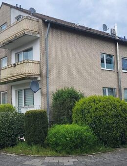 Voll vermietetes, solides Mehrfamilienhaus mit 6 Mietwohnungen in guter Wohnlage - Korschenbroich