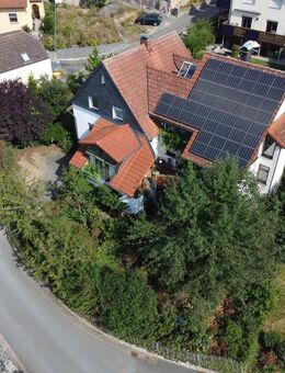 "RESERVIERT!" Aus Zwei mach Eins! Energetisch durchdacht, gemütlich und in Top Lage - Mainleus
