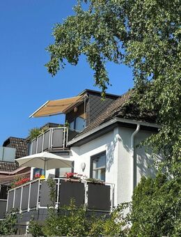 Ihr neues IMMOBILIEN QUARTIER: Gemütliche 2-Zimmer DG-Whg. mit sonnigem Balkon in Wunstorf - Wunstorf