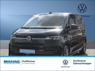 VW T7 Multivan, 1.5 TSI Multivan Life, Jahr 2022 - München