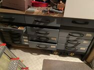 Werkbank + Werkzeugschrank - Überlingen