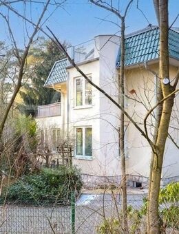 Schöneiche | Stadtvilla mit 3 WE und Entwicklungspotenzial auf großem Grundstück - Schöneiche (Berlin)