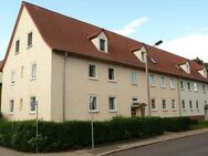 Gemütliche 2-Zimmerwohnung mit Balkon in ruhiger Lage zu vermieten! - Mücheln (Geiseltal)