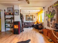 214?m² Wohnfläche, Garten & Ausbaupotenzial - vielseitiges Haus für Familien oder Kapitalanleger - Dettenheim