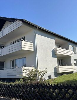 Dachgeschosswohnung mit Panoramablick und Küche kostenlos zu übernehmen - Alzenau