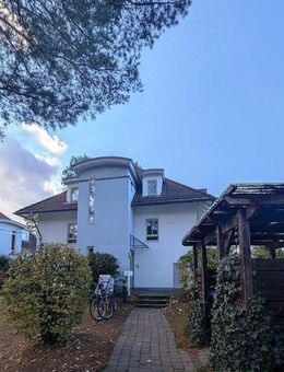 Sehr gepflegte 2-Zimmer-Wohnung mit Balkon - Hohen Neuendorf