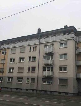 Schöner wohnen und sparen: Wärmedämmung und frisches Treppenhaus! - Frankfurt (Main)