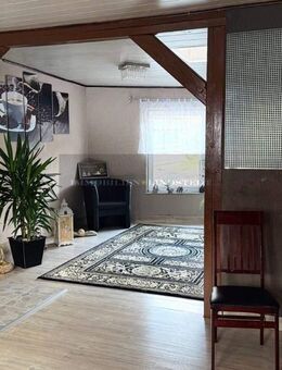 immobilien-lindstedt.de / EIN ZUHAUSE MIT GESCHICHTE, CHARAKTER UND SELTENEM ENTWICKLUNGSPOTENZIAL - Eckenroth