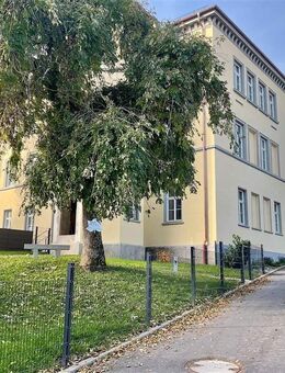 4-Zimmer-Wohnung in saniertem Einzeldenkmal zu vermieten! - Bad Brückenau