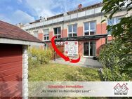 TOP! Schönes Young-Family-Reihenhaus mit 5 Zimmern, Dachterrasse und zwei Einzelgaragen in Feucht - Feucht