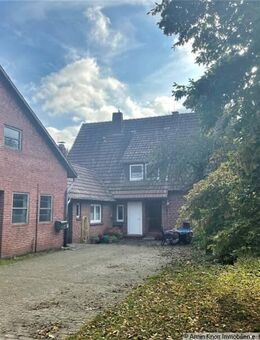 Wohnhaus mit 2 Wohneinheiten, Stallgebäude, auf großem Grundstück in Moorriem/ Nähe Elsfleth in ländlicher Lage - Elsfleth