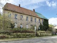 denkmalgeschützter, ehemaliger Amtshof mit 2 Toranlagen und großzügigem Grundstück - Halberstadt Langenstein