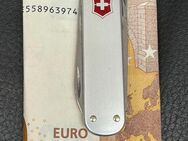 Victorinox Money Clip Taschenmesser 74mm mit Geldklammer 06540.16 - Köln