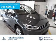 VW Touran, 1.5 TSI Comfortline, Jahr 2023 - Niefern-Öschelbronn