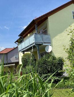 Gepflegtes Zweifamilienhaus in Schwarzenfeld - Schwarzenfeld