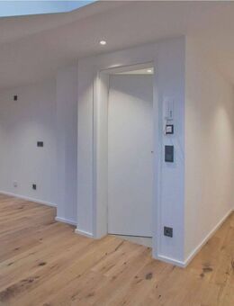 1,5 Zimmer, moderne Dachgeschosswohnung, Küche folgt noch - Sigmaringen