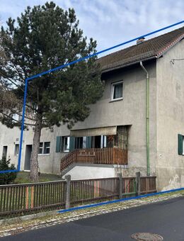 Reihenendhaus mit 1 oder 2 WE -ca. 1998 saniert und bald bezugsfrei unweit von Dresden - Priestewitz - Priestewitz